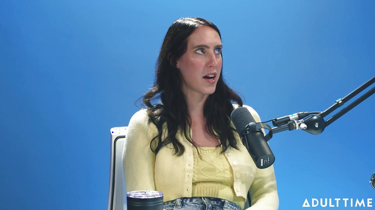 Cadence Lux: Authentic Orgasms & Self-advocacy