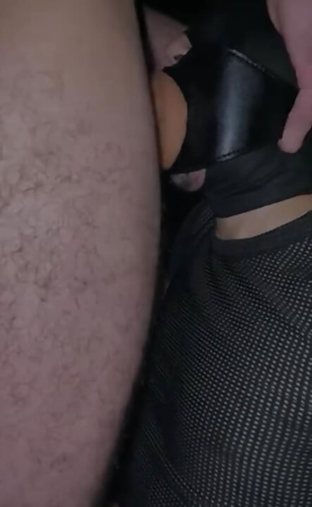 Her Boyfriend Covered Her Eyes so That I Would Use Her Deep Throat