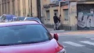 Scopata in strada