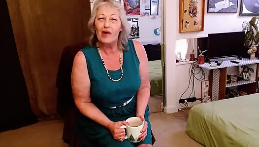 Dawnskye'den 1419 yepyeni video- bilgisayar tamiri hakkında ir rol yapma