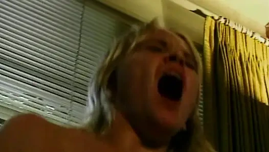 College Geständnisse: Heiße Enthüllungen Teil 15