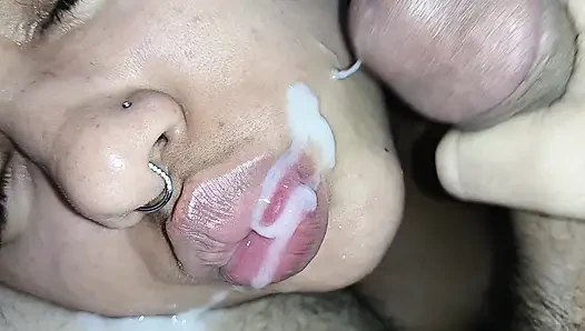 O KÜÇÜK SÜRTÜK YÜZE ATEŞLI BOŞALMA, BOŞALMAYA HEVESLI