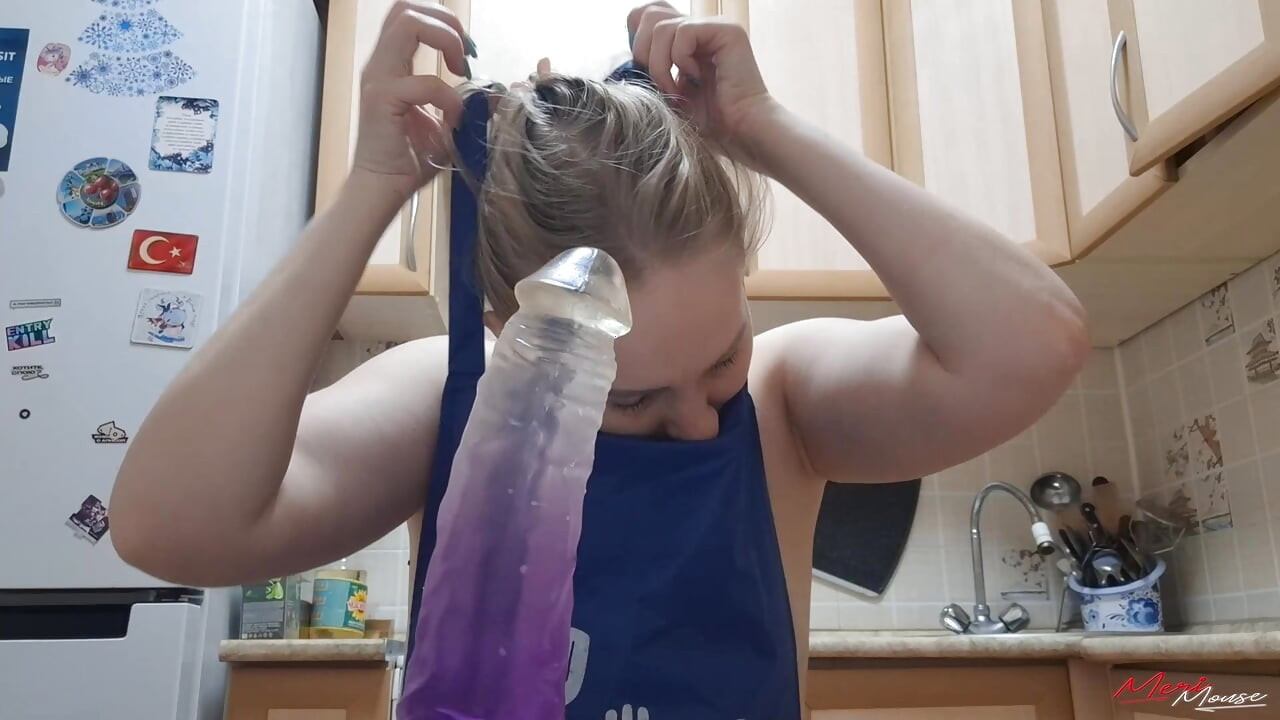 Do you want to fill my mouth and play with me a little?