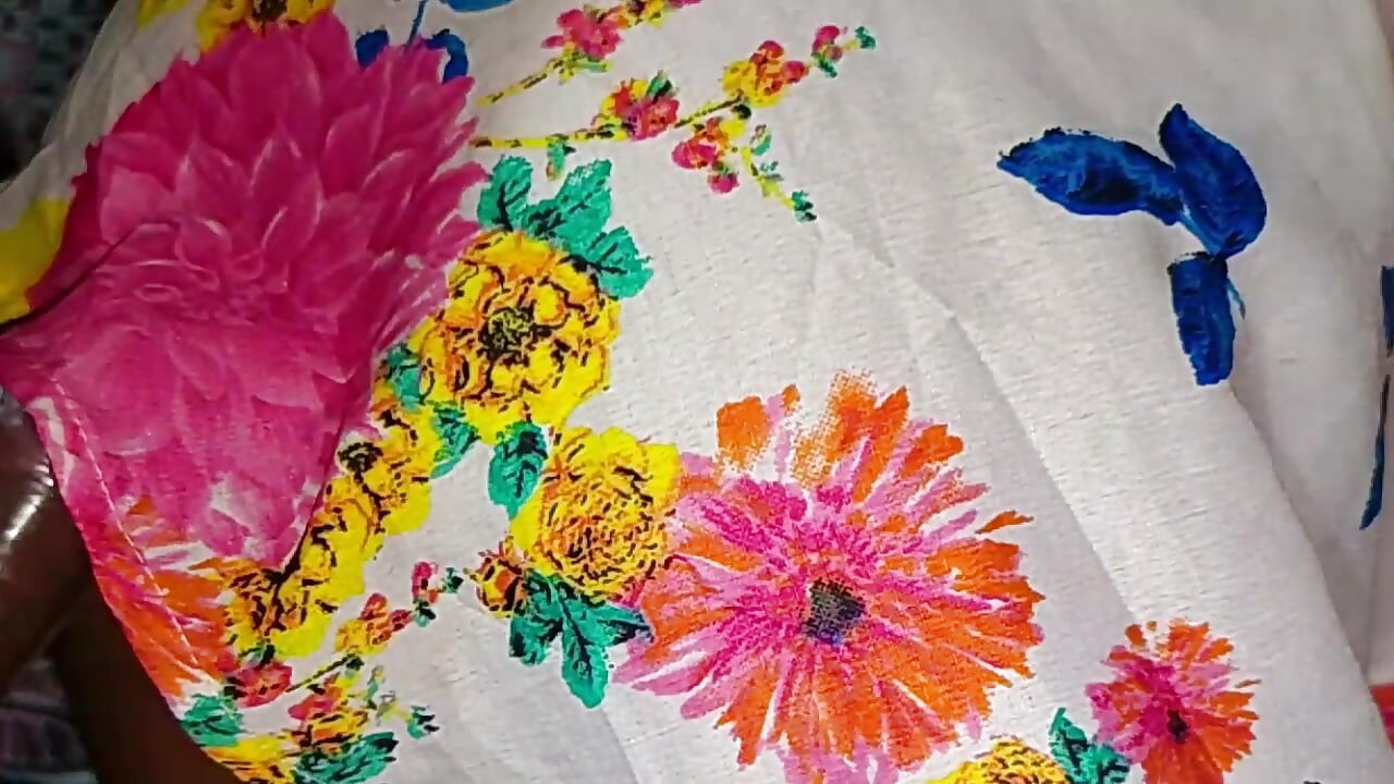 Indian girl sex video , village girl first time gaand chudai video