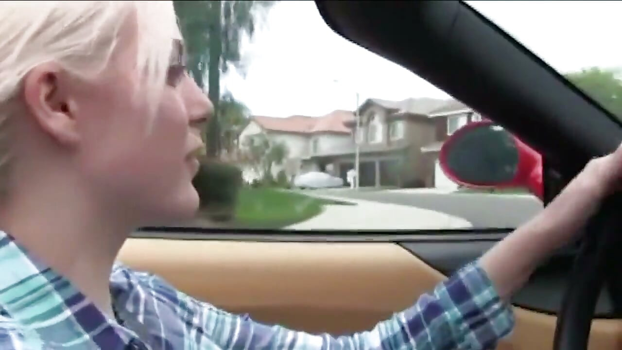 Much Older Stepdad Slides His Dick Into Tight Stepdaughter Pussy