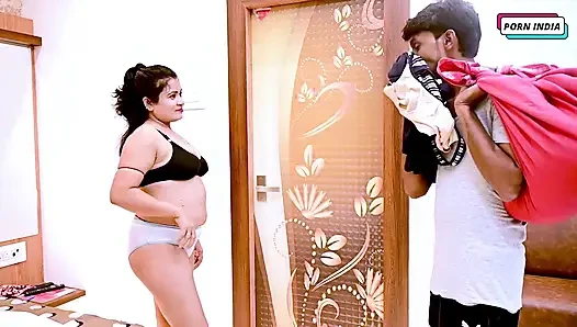 Desi Horny Girl Wants to Fuck