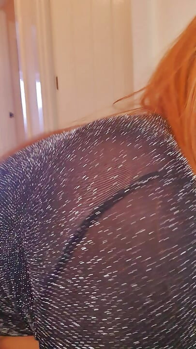 Coaching masturbatoire fantastique, tire-moi dans une boîte de nuit puis baise-moi dans le loo