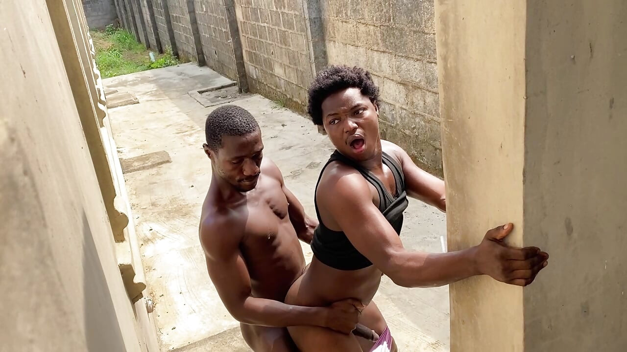 Took Him to My Backyard for a Nice Sex