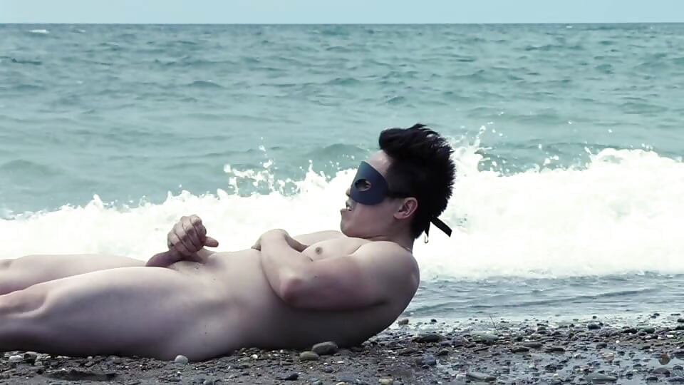 Spotted: the Ocean’s Personal Hype Man. Waves Crashing, Muscles Glistening, and Absolutely Zero Chill.