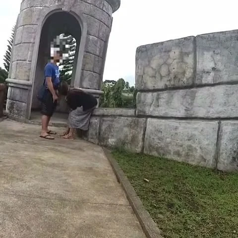 Likes To Suck Outdoors
