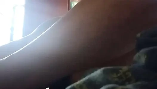 She Love to Ride a Big Cock