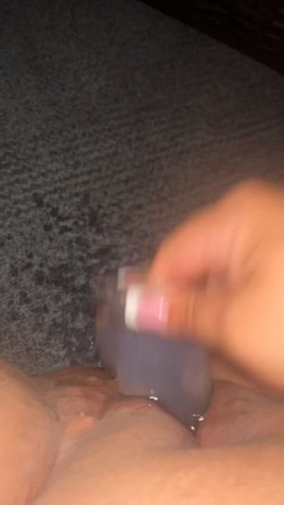 Barely Legal Slut Squirts Everywhere