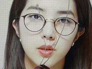 Jtbc spiker kang ji-young okulary cum hołd