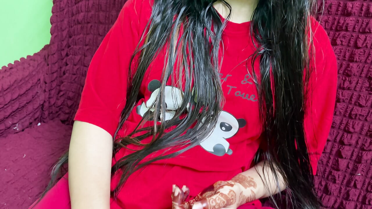 Adik tiri seksi indiaku senang banget ngentot sama aku