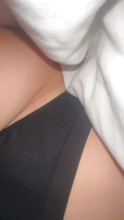 SLEEPY WIFE - her pubic hair drives me crazy and she know it