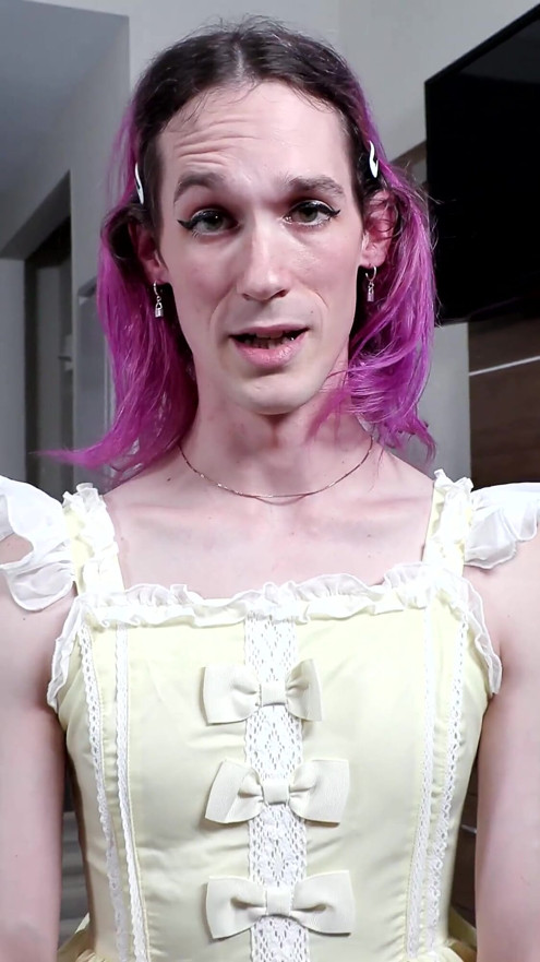 Sissy Maid Is so Sensual and Sexy