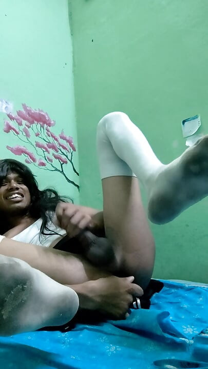 cute indian femboy mastrubaing