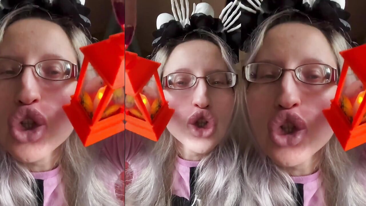 Sissy Doesn't Go Toilet. Sissy Pisses in Panties.