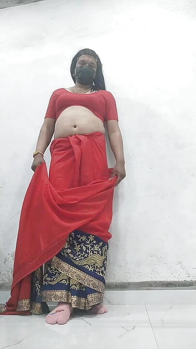 Indijci Nitko shemale dipali saree s kućnim seks videima