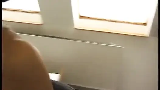 Две зрелые шлюшки связаны