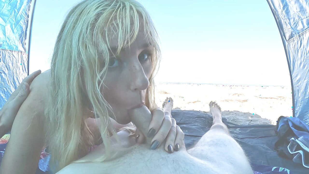 Facial En La Playa Nudista