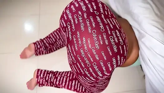 Огромная задница и большие сиськи, горячая мачеха 7 дней оргазма, подборка