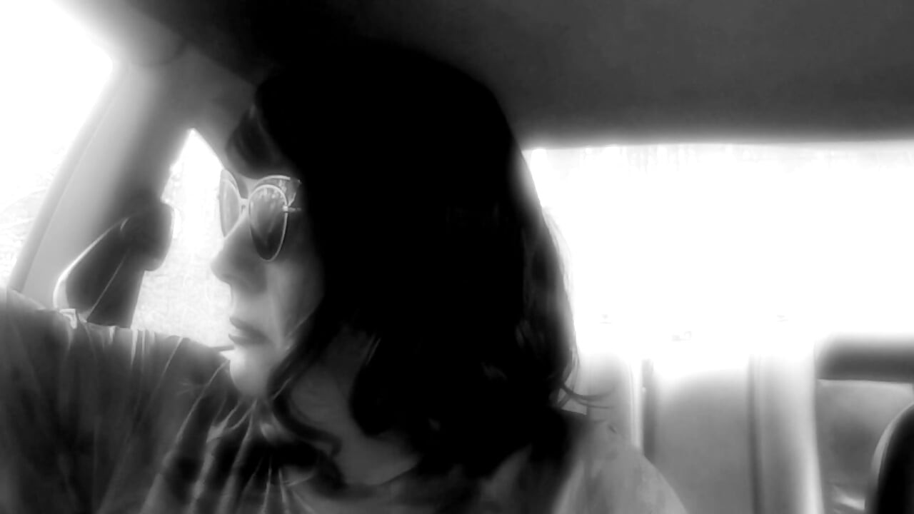 YOUR RED HEAD AUNT RUTHIE DESTROYS A MARLBORO 100 IN HER CAR
