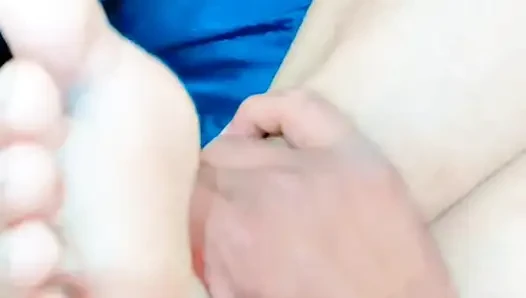 Istri desi India priya bhabhi kotor disetubuhi dengan sangat keras dengan devarnya ketika husand-nya di luar dari rumah