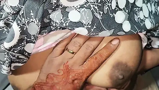 Muslimische ehefrau, selbstgedrehter sex mit romantischem spiel