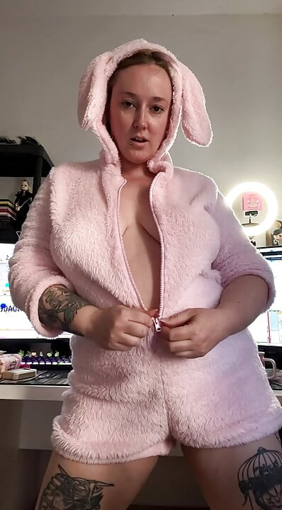 kissica video