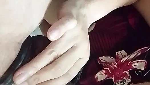 Bana sikimi emmek istediğini söylüyor