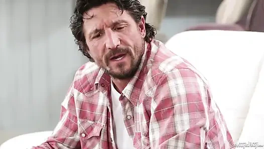 Household bills with Gina Valentina