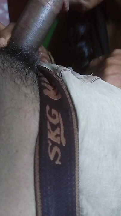 I fuck first time my gf thigt ass