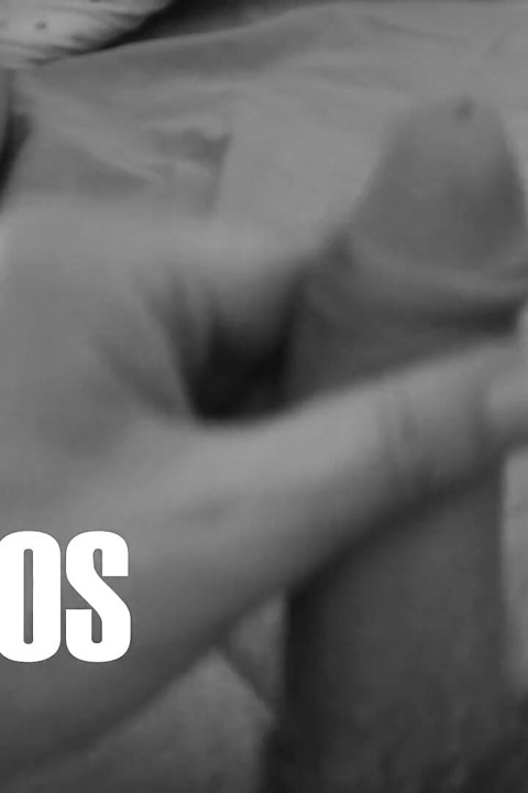 Il ne veut pas enregistrer mon éjaculation, il veut la savourer en privé