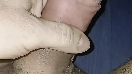 Üvey kızını hayal ediyorum ve eğleniyorum