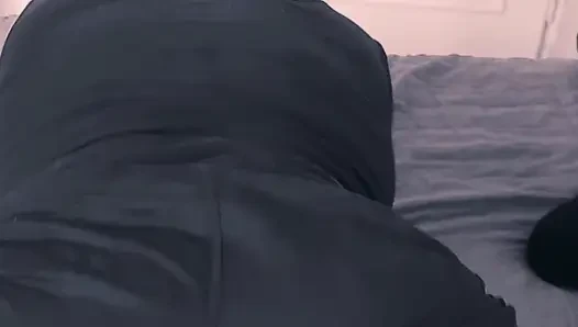 Gerçek büyük memeli üvey anne biniyor