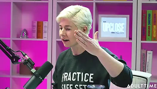 Blake Blossom: брейн-глотка, лицо, и футанари | Время для взрослых, подкаст