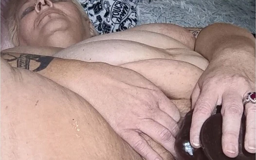 Mach es mir, stiefvater fick mich so hart, ich bin geil und ohne Warnung beginnt das abspritzen
