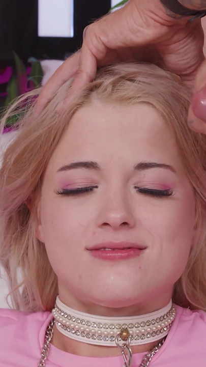 Nichole Nichols gosta de chupar o cu e o pau de Bryan Gozzling!