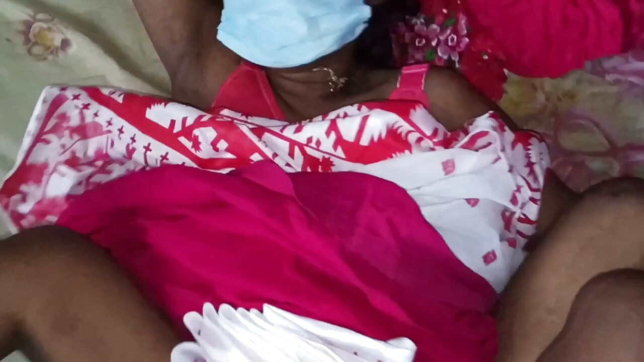 Viral sexy video with young stepmother from Bangladesh