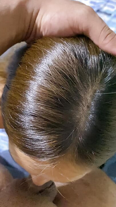 浮気するミルフの共有妻が最高のフェラをディープスロートで精液を飲み込む