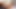 いたずら好きな小柄なブロンドが情熱的な指とハサミをセクシーな小柄なブルネットと交わす