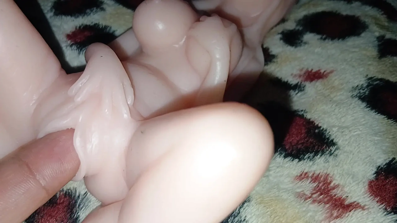 超级逼真的硅胶性爱娃娃第一人称视角 - 逼真的幻想角色扮演