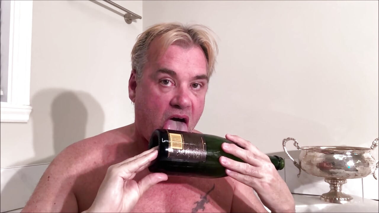 COMPILATION OF CUM EATEN BY DOM ROD 2