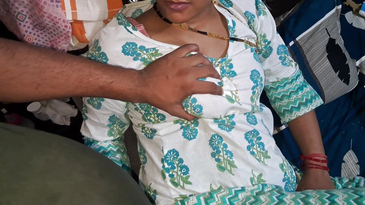 Quente desi milf boquete porra na boca