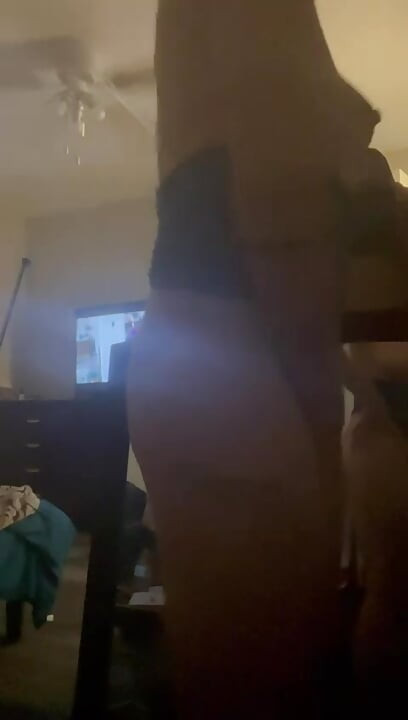 Oh my God! I really need a dick.