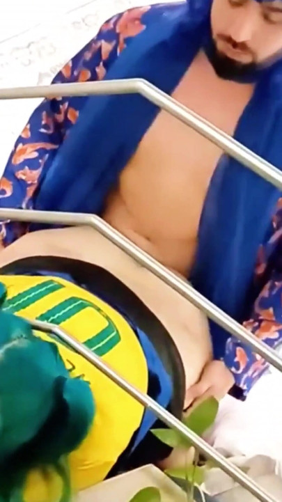 Brazilian Miku Gets Stuck On The Stairs And Kaito Gives Her More Than A Hand Part 1 | Clip 2