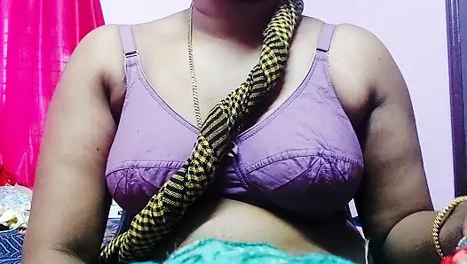 Desi Bhabhi mohini  sex with delivery boy