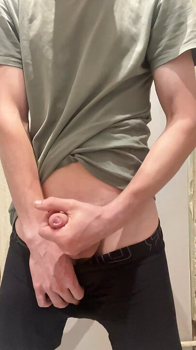 Tiny cum again