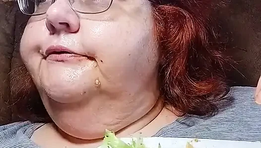 Büyük bir yemek yedim ev yapımı taco akşam yemeği